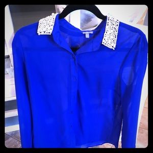 💥 Charlotte Russe size M Blue Blouse